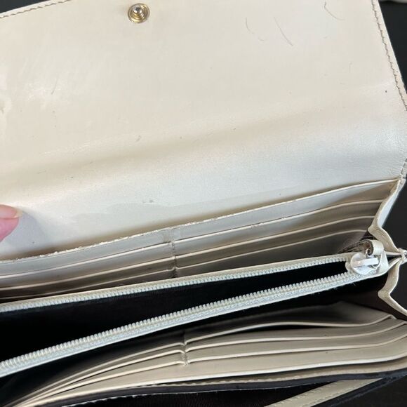 Gucci gucisima Bowie 388679 off white long wallet - Picture 8 of 14